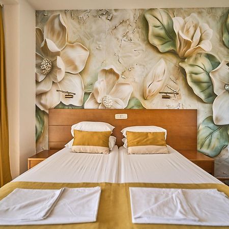 Hotel Petrovac Ngoại thất bức ảnh