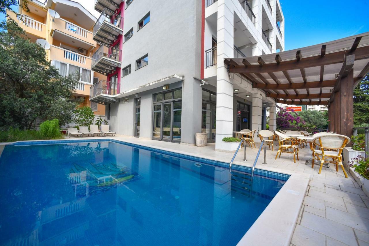 Hotel Petrovac Ngoại thất bức ảnh